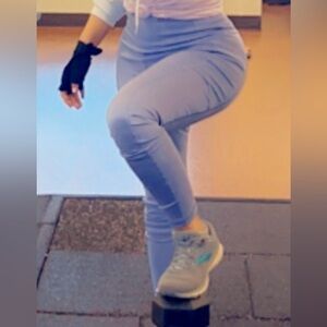 Women's Small Lillac Victoria Secret Athletic Leggings